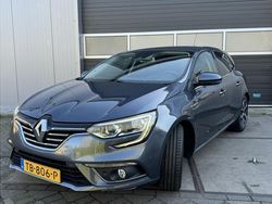 Grijs Gebruikt 2018 Renault Mégane IV Bose Edition Hatchback | € 9.900 (Eerlijke prijs)