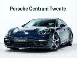 Blauw, metallic lak Gebruikt 2022 Porsche Panamera 4 Platinum Edition Sedan | € 99.900 (Goede deal)