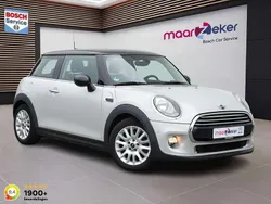 Wit Gebruikt 2015 Mini Cooper Business Hatchback | € 11.950 (Goede deal)