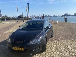 Zwart Gebruikt 2010 Seat Leon MPV | € 2.400 (Goede deal)