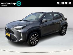 Grijs Gebruikt 2022 Toyota Yaris Hybrid Edition SUV | € 25.990 (Duur)