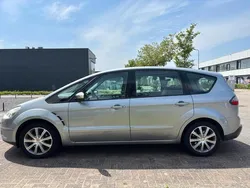 Grijs Gebruikt 2006 Ford S-MAX S MPV | € 1.790 (Goede deal)