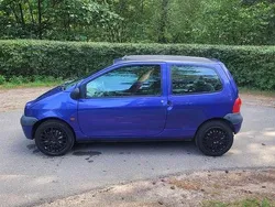 Paars Gebruikt 2000 Renault Clio II Hatchback | € 850 (Duur)