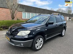 Zwart Gebruikt 2008 Mitsubishi Outlander Invite+ SUV | € 2.650 (Goede deal)