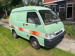 Groen Gebruikt 2001 Daihatsu Hijet MPV | € 5.000