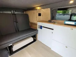 Wit Gebruikt 2012 VW T5 Van | € 25.950
