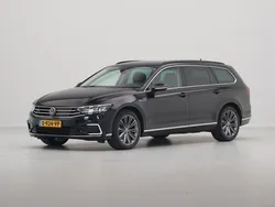 Zwart, metallic lak Gebruikt 2020 VW Passat Business Stationwagen | € 23.940 (Goede deal)