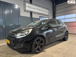 Zwart Gebruikt 2011 Kia Rio Plus Hatchback | € 2.749 (Super prijs)