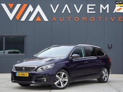 Blauw Gebruikt 2018 Peugeot 308 Allure Stationwagen | € 11.950 (Eerlijke prijs)