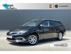 Zwart Gebruikt 2016 Toyota Auris Executive Stationwagen | € 16.950 (Iets duurder)