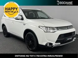 Wit Gebruikt 2015 Mitsubishi Outlander Edition SUV | € 16.500 (Eerlijke prijs)