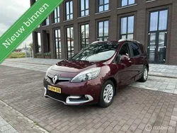 Rood Gebruikt 2014 Renault Grand Scénic III Authentique MPV | € 4.950 (Goede deal)