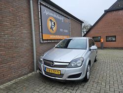 Grijs Gebruikt 2010 Opel Astra Edition Stationwagen | € 1.445 (Goede deal)