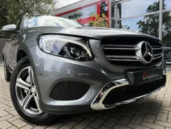 Grijs Gebruikt 2017 Mercedes GLC250 Premium SUV | € 28.950 (Goede deal)