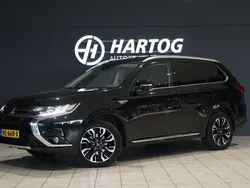 Zwart Gebruikt 2015 Mitsubishi Outlander P-HEV Instyle SUV | € 19.650 (Duur)