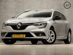 Grijs Gebruikt 2020 Renault Mégane GrandTour LIMITED Stationwagen | € 15.745 (Goede deal)