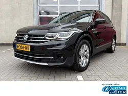 Zwart Gebruikt 2021 VW Tiguan Elegance SUV | € 33.790 (Iets duurder)