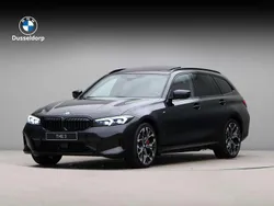 Zwart Nieuw 2025 BMW 330e M Sport Stationwagen | € 79.135 (Duur)