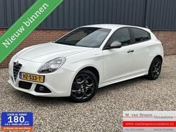 Wit Gebruikt 2016 Alfa Romeo Giulietta Sprint Hatchback | € 10.945 (Goede deal)
