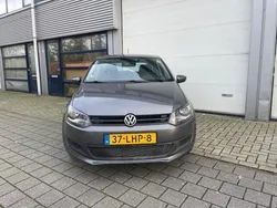 Grijs Gebruikt 2010 VW Polo Comfortline Hatchback | € 6.499 (Eerlijke prijs)