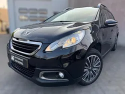 Zwart Gebruikt 2016 Peugeot 2008 Allure SUV | € 8.250 (Goede deal)