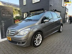 Grijs Gebruikt 2007 Mercedes B170 MPV | € 3.800 (Eerlijke prijs)
