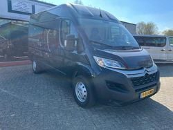 Zwart Gebruikt 2023 Citroën Jumper MPV | € 21.750 (Eerlijke prijs)