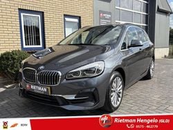 Grijs (metallic) Gebruikt 2019 BMW 225 Active Tourer MPV | € 22.350 (Eerlijke prijs)