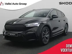Zwart Gebruikt 2023 Skoda Enyaq iV SportLine SUV | € 60.929