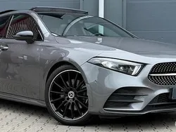 Grijs Gebruikt 2019 Mercedes A220 AMG line Hatchback | € 29.950 (Eerlijke prijs)