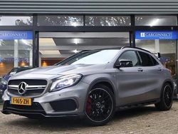 Grijs Gebruikt 2015 Mercedes GLA45 AMG AMG SUV | € 22.950 (Iets duurder)