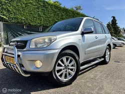 Grijs Gebruikt 2005 Toyota RAV4 Luna SUV | € 6.750 (Eerlijke prijs)