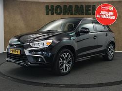 Zwart Gebruikt 2017 Mitsubishi ASX Intense SUV | € 14.645 (Eerlijke prijs)
