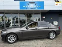Bruin Gebruikt 2010 BMW 523 Executive Sedan | € 7.650 (Eerlijke prijs)
