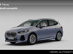 Grijs, metallic lak Gebruikt 2022 BMW 220 Active Tourer Comfort Edition MPV | € 35.880 (Super prijs)