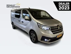 Gris highland Gebruikt 2023 Renault Trafic Van | € 27.800 (Duur)