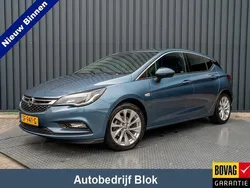 Blauw Gebruikt 2017 Opel Astra Innovation Hatchback | € 12.450 (Eerlijke prijs)