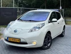 Wit Gebruikt 2011 Nissan Leaf Base Hatchback | € 3.395 (Goede deal)