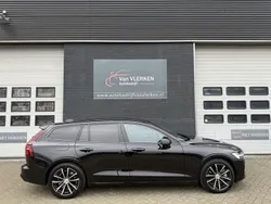 Zwart Gebruikt 2023 Volvo V60 Plus Stationwagen | € 41.400 (Goede deal)