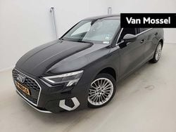 Zwart (metallic) Gebruikt 2022 Audi A3 Advanced Sedan | € 19.400 (Goede deal)
