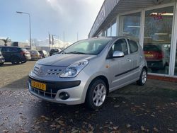 Grijs Gebruikt 2009 Nissan Pixo Hatchback | € 1.749 (Goede deal)