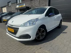 Wit Gebruikt 2019 Peugeot 208 Hatchback | € 11.950 (Super prijs)