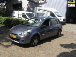 Grijs Gebruikt 2011 Renault Clio GrandTour Authentique Stationwagen | € 2.250 (Goede deal)