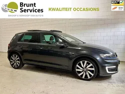 Zwart Gebruikt 2015 VW Golf VII GTE Hatchback | € 10.950 (Eerlijke prijs)