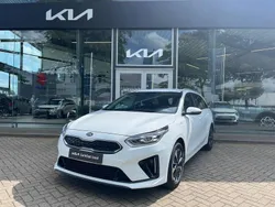 Wit Gebruikt 2021 Kia Ceed Stationwagen | € 22.845