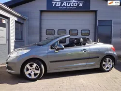 Grijs Gebruikt 2008 Peugeot 207 CC Sport Cabriolet | € 2.750 (Goede deal)