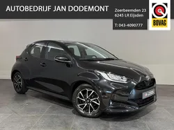 Zwart Gebruikt 2022 Toyota Yaris Hatchback | € 20.900 (Eerlijke prijs)