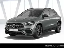 Grijs, metallic lak Nieuw 2025 Mercedes GLA250 Business SUV | € 58.885