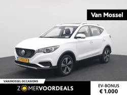 Wit Gebruikt 2020 MG ZS Luxury Sedan | € 13.900 (Eerlijke prijs)