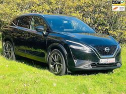 Zwart Gebruikt 2022 Nissan Qashqai Premium Edition SUV | € 24.031 (Eerlijke prijs)